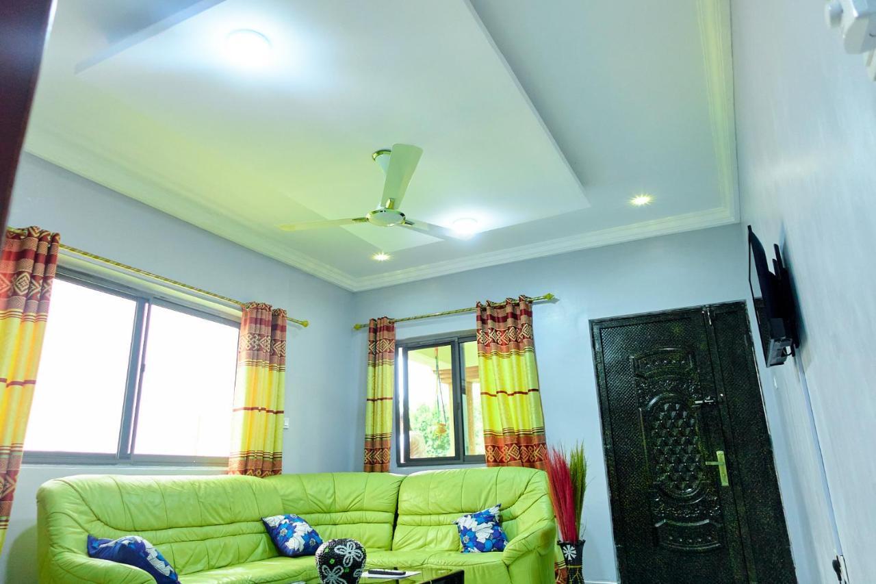 Indigo Cottage And Apartment Kumasi Exterior foto