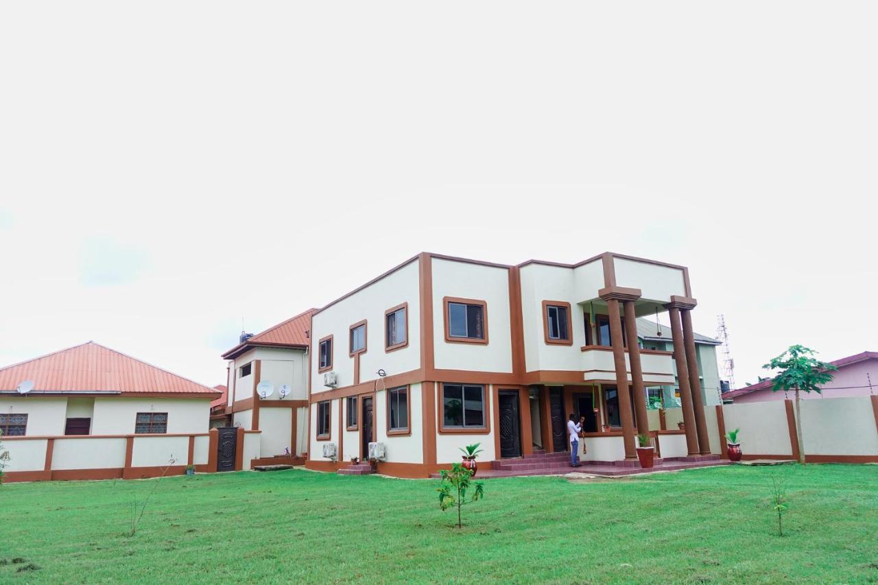 Indigo Cottage And Apartment Kumasi Exterior foto