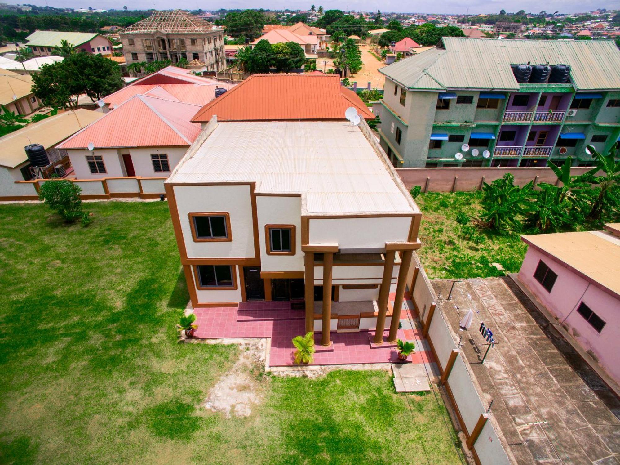 Indigo Cottage And Apartment Kumasi Exterior foto